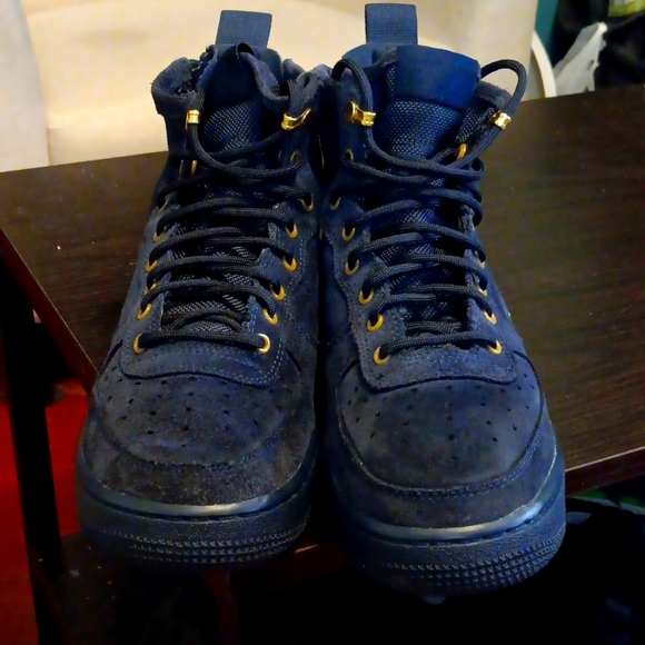 SF AIR FORCE 1 GS 'OBSIDIAN' AJ0424-400 SZ 6Y OR WOMEN'S SZ 7.5 - Picture 3 of 8